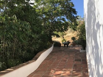 272-country-house-for-sale-in-alora-15-large