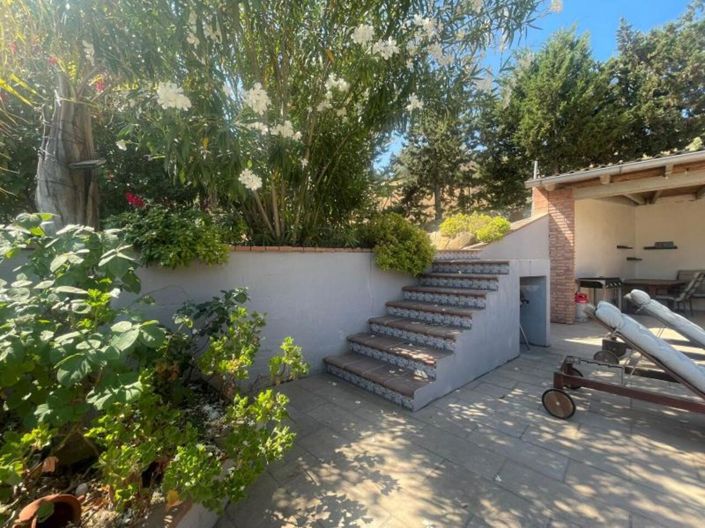 Image No.32-5 Bed Villa for sale