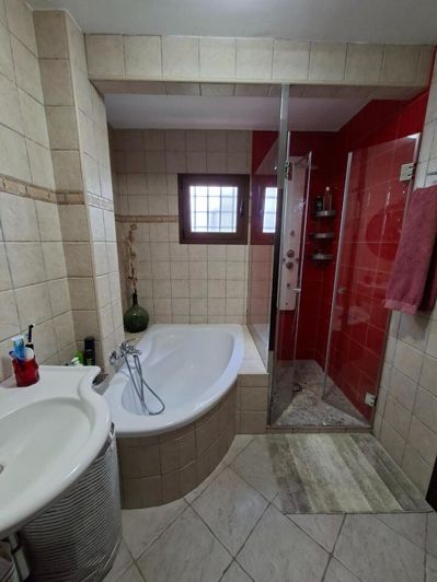 Image No.12-2 Bed Village House for sale