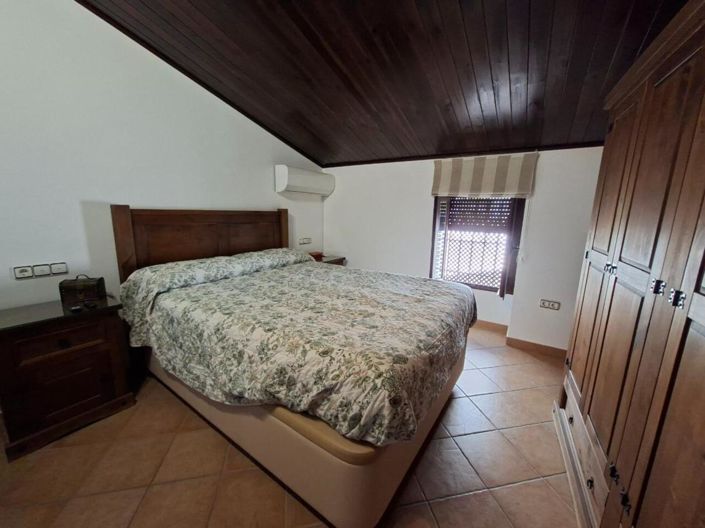 Image No.14-2 Bed Village House for sale