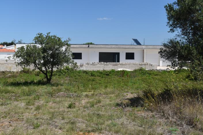 Image No.15-3 Bed House for sale