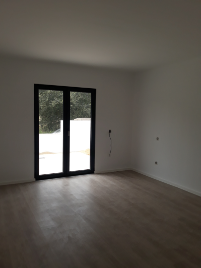 Image No.22-3 Bed House for sale