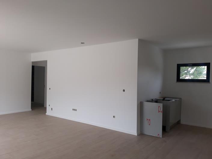 Image No.19-3 Bed House for sale