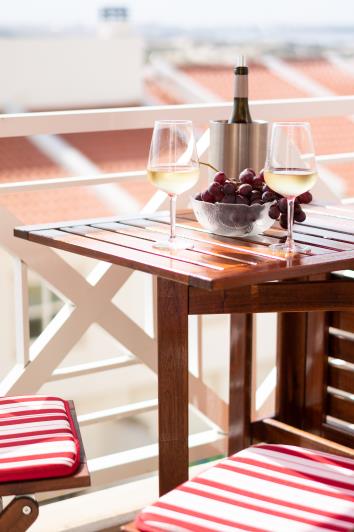 Image No.22-2 Bed Apartment for sale