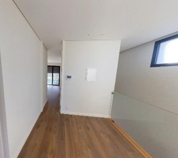 Image No.10-3 Bed House for sale