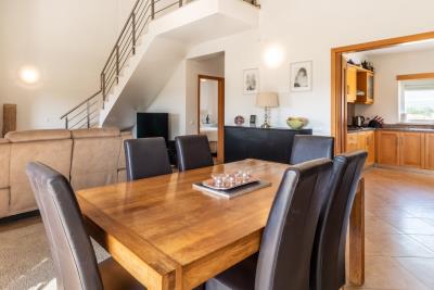 lounge-kitchen