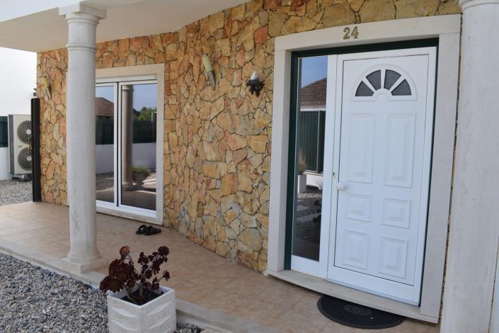 Image No.1-3 Bed Villa for sale