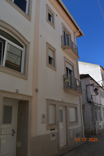 Image No.1-3 Bed Apartment for sale