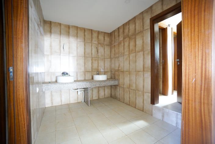 Image No.19-9 Bed Mansion for sale