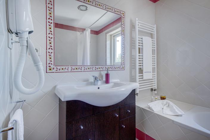 Image No.8-11 Bed Villa for sale