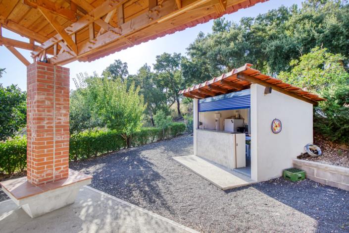 Image No.17-11 Bed Villa for sale