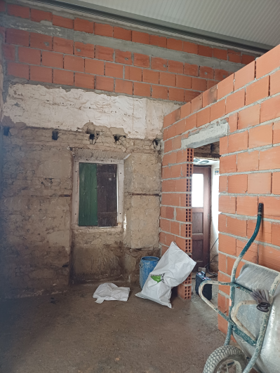 Image No.14-2 Bed House for sale