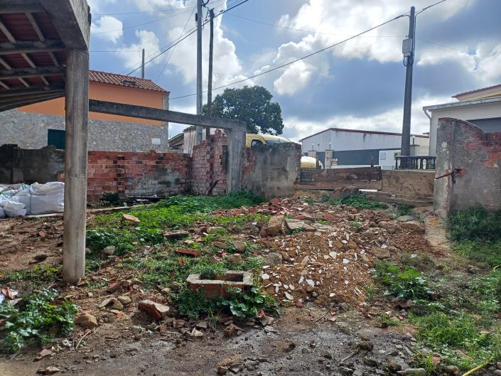 Image No.5-2 Bed House for sale