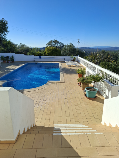 Image No.5-Commercial de 6 chambres à vendre à Loule