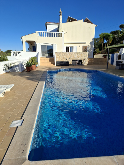 Image No.3-Commercial de 6 chambres à vendre à Loule