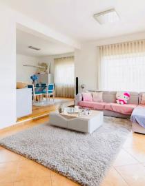 366f95be-8e7c-45f0-b582-955a8deae83b