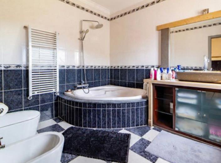 Image No.20-Maison de 5 chambres à vendre à Nazaré