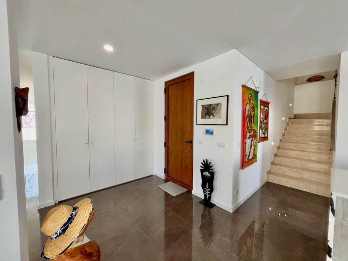 Image No.8-4 Bed Villa for sale