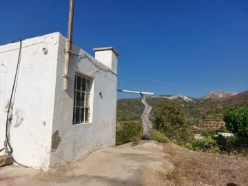 Roussa-Ekklisia-6-819--3-