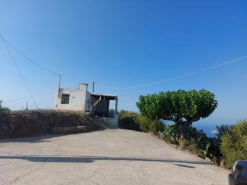 Roussa-Ekklisia-6-819--5-