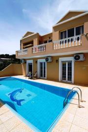 Achlia-4-739--1-