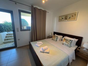 Lagada-4-756--15-