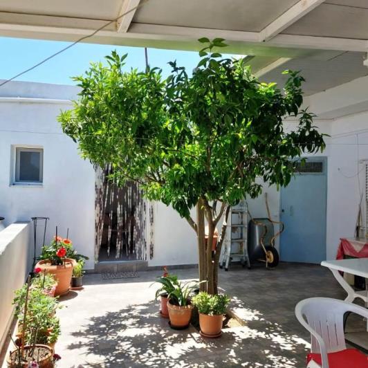 Image No.1-2 Bed House for sale