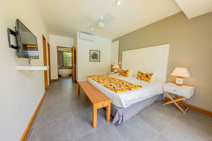 Image No.10-4 Bed Villa for sale