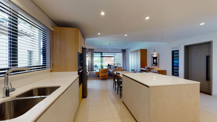 Image No.7-3 Bed Property for sale