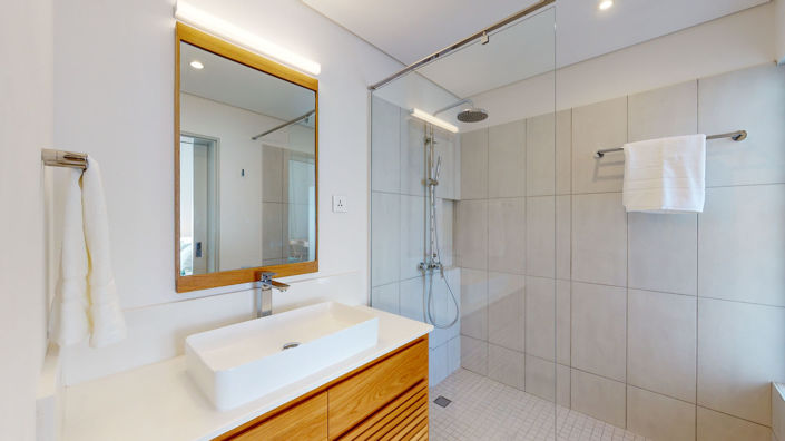 Image No.11-4 Bed Property for sale