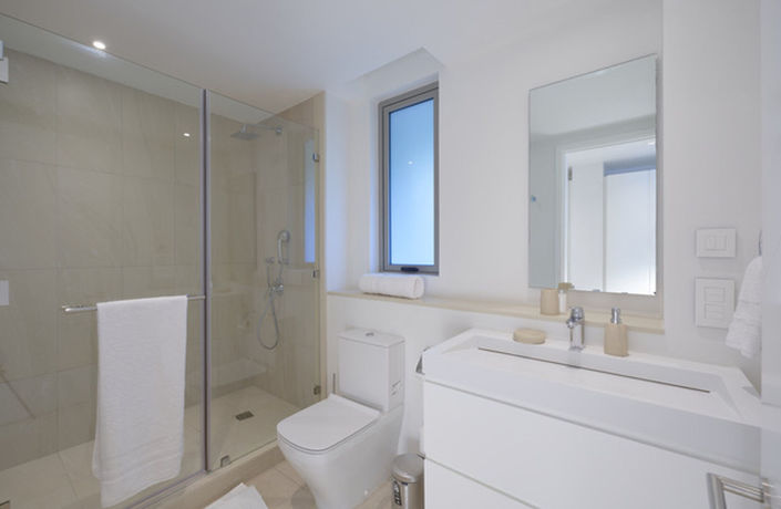 Image No.25-3 Bed Property for sale