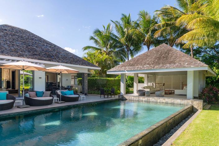 Image No.2-6 Bed Villa for sale