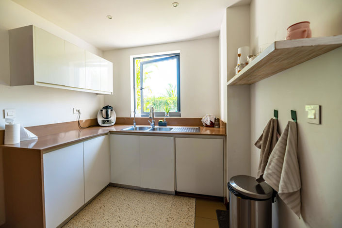Image No.9-3 Bed Property for sale