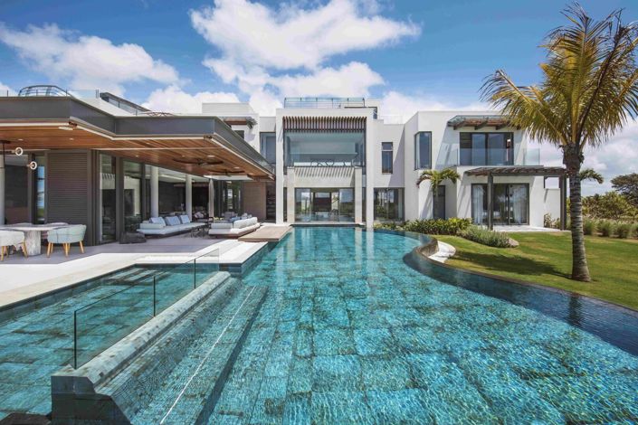 Image No.2-5 Bed Villa for sale