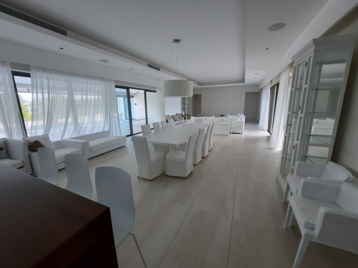 Image No.5-4 Bed Villa for sale