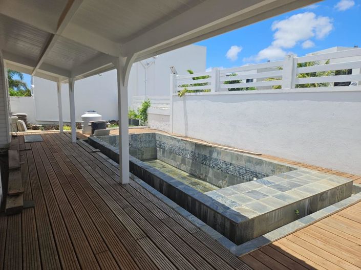 Image No.3-3 Bed Villa for sale