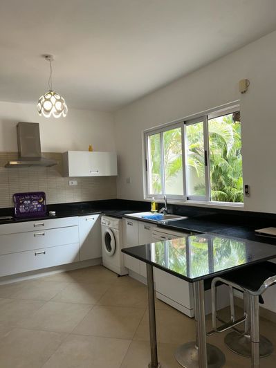 Image No.8-3 Bed Villa for sale