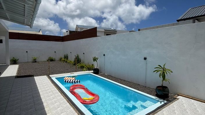 Image No.3-3 Bed Villa for sale