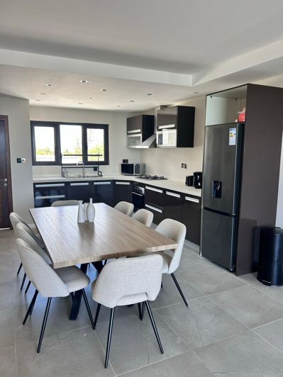 Image No.25-3 Bed Property for sale