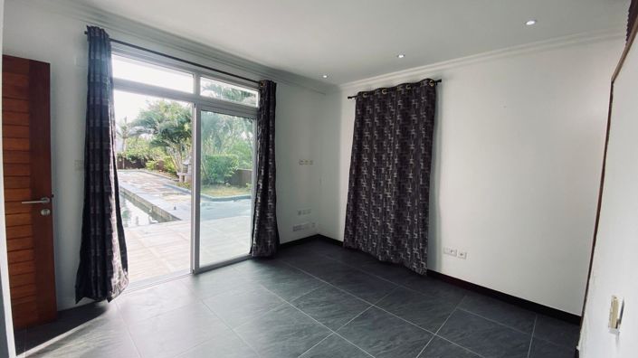 Image No.21-4 Bed Villa for sale