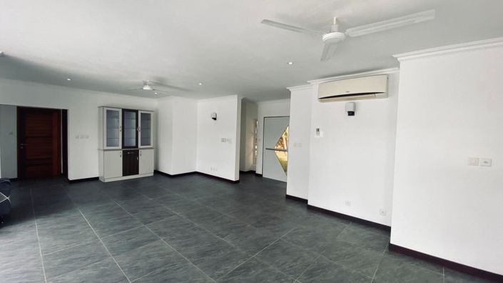Image No.24-4 Bed Villa for sale