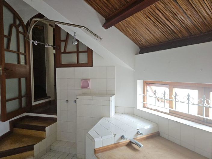 Image No.20-5 Bed Villa for sale