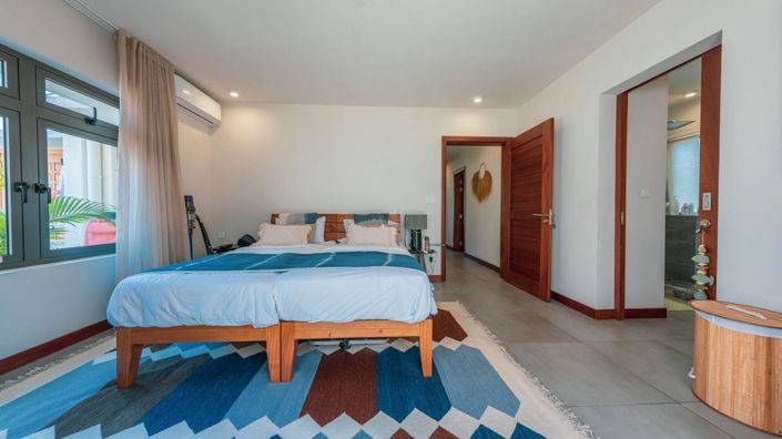 Image No.14-4 Bed Villa for sale