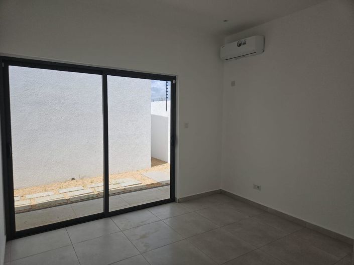Image No.4-5 Bed Villa for sale
