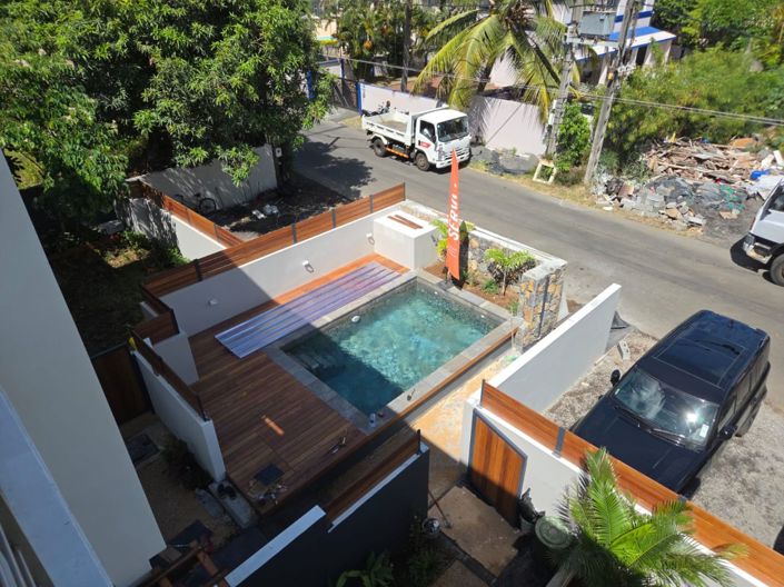 Image No.2-2 Bed Property for sale