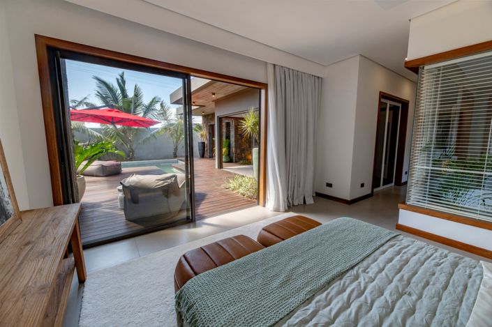 Image No.10-4 Bed Villa for sale