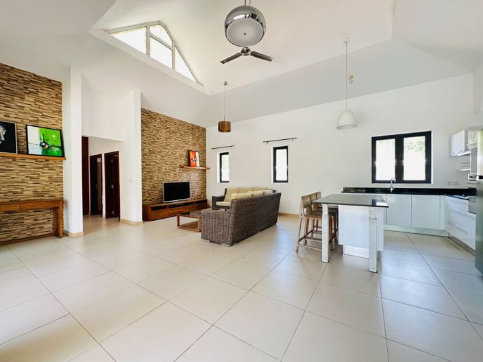 Image No.17-4 Bed Villa for sale
