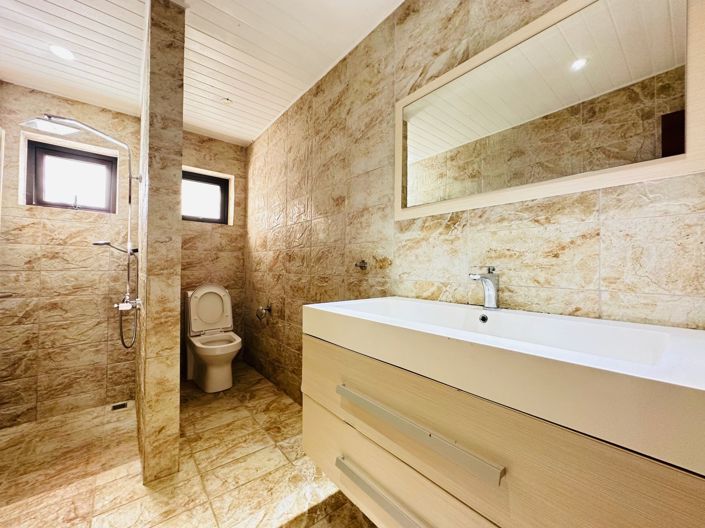Image No.20-4 Bed Villa for sale