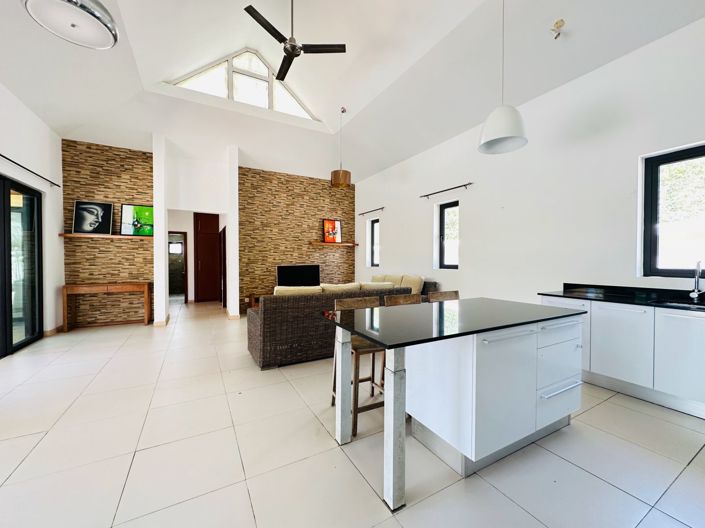 Image No.23-4 Bed Villa for sale
