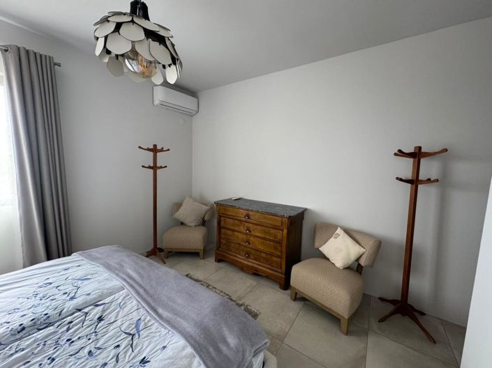 Image No.21-3 Bed Property for sale